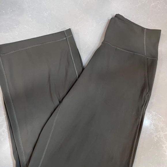 Lululemon align wide leg pants size 10, 32" grey - Picture 2 of 4